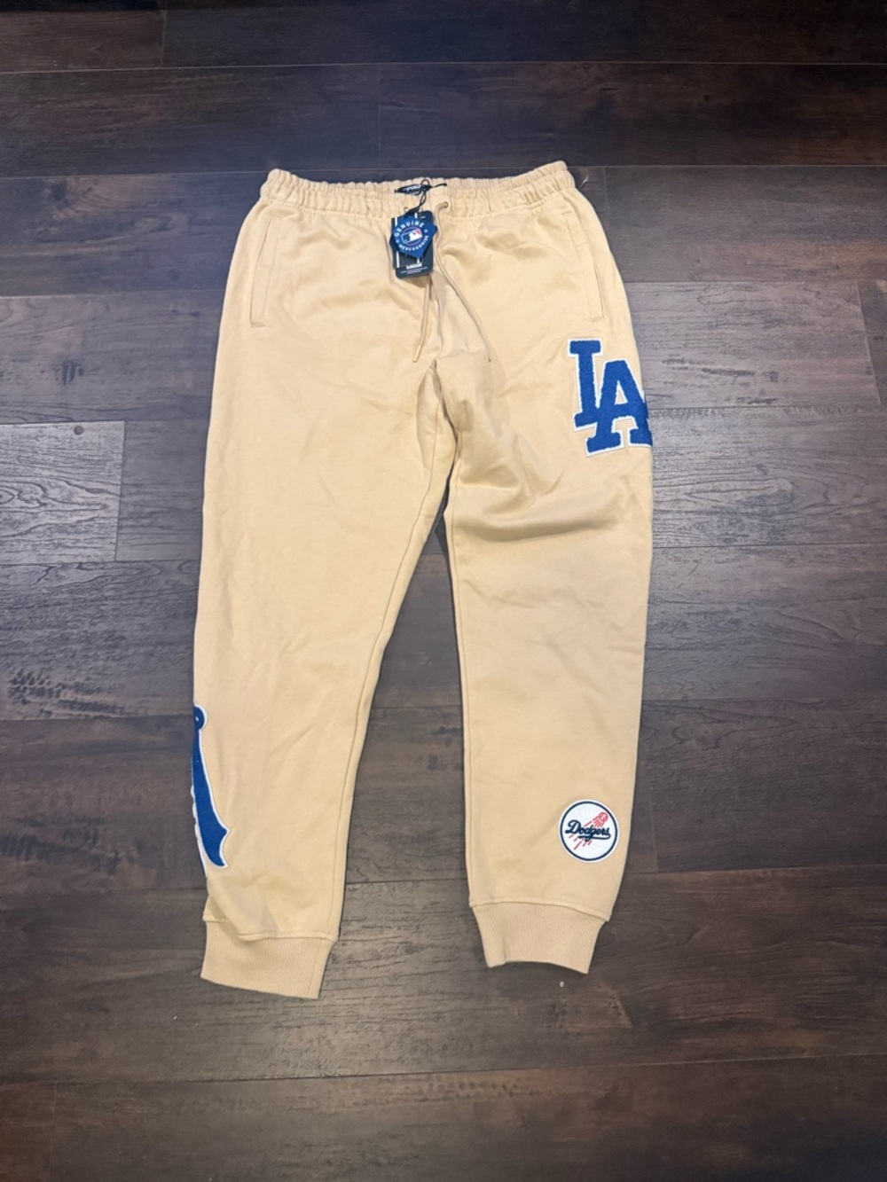 LA Dodgers Logo Tan Men's Sweatpants - Team Patch Joggers
